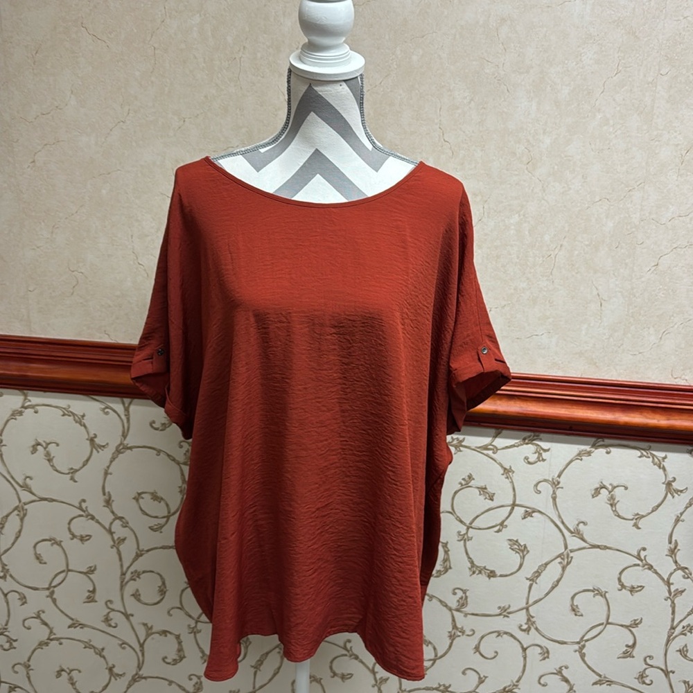 Maurices Rust Red Women's Top